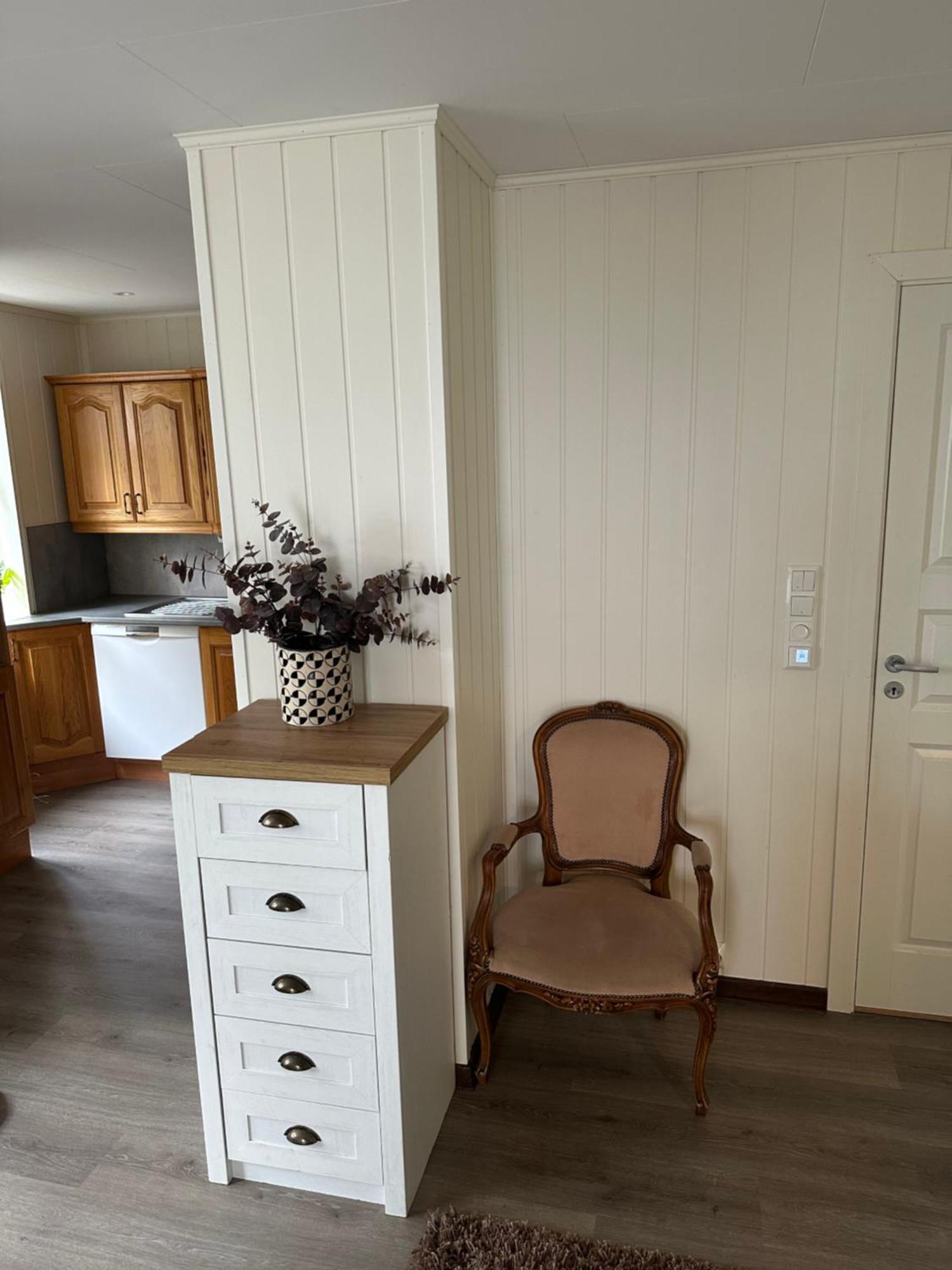 Downtown Historical House With Renovated Apartments Ålesund Exterior foto